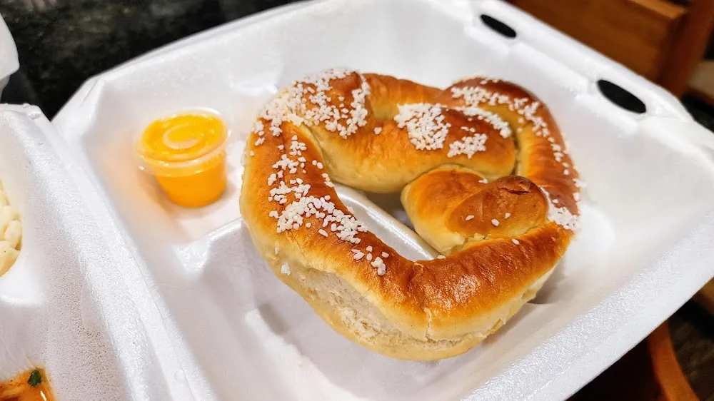 Pretzel with Cheese